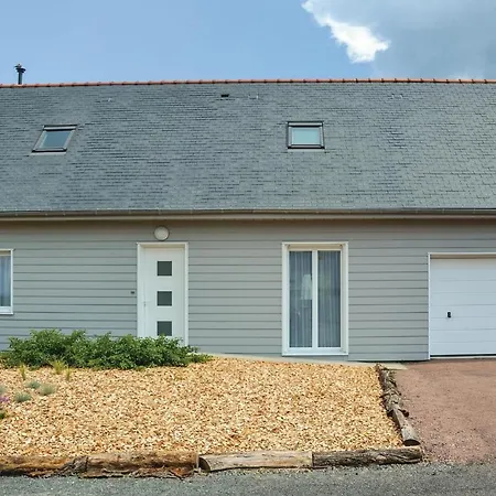 בית נופש Lovely In Brain-sur-alonnes *