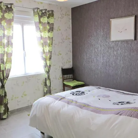 בית נופש Lovely In Brain-sur-alonnes Brain-sur-Allonnes